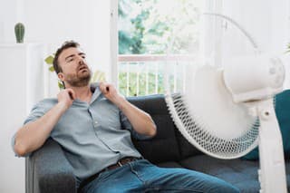 POROVNANIE Ochladzovač vzduchu alebo