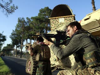 Afganská armáda chce vytlačiť