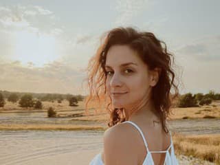 VIDEO: Andrea Bučko vydáva