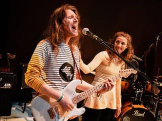 Skupina Secret Session vydáva