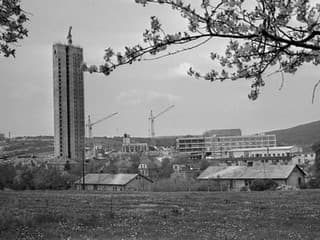 Výstavba televízneho centra