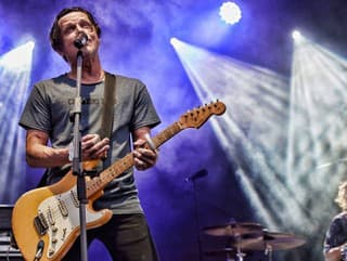 Každej ví kulový: Nový