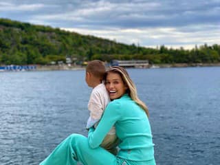 Jasmina pôsobí na sociálnych