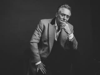 Zakladajúci člen skupiny UB40