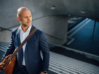 Za prácou do obchodu.