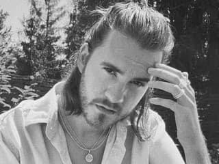 Všetci sme jedineční, odkazuje