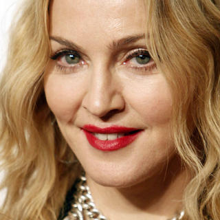 Speváčka Madonna pripravuje otvorenie