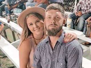 FOTO Blondínke (24) vyskočila