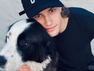 Po slávnych rodičoch zdedil