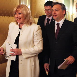 Radičová rokovala s Orbánom: