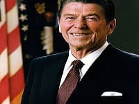 Muž, ktorý postrelil Reagana,