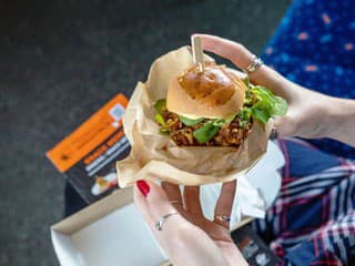 Do diaľkových vlakov ZSSK