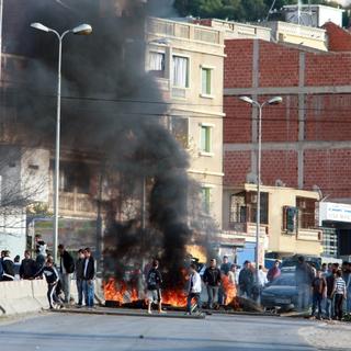 Nepokoje v Alžírsku si