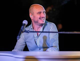 Klavirista Jozef Hollý: Fascinuje