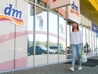Dm zvýšila v obchodnom