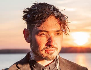 Sonická brutalita a silné