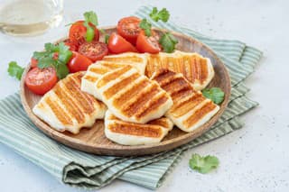 Obľúbený syr halloumi má