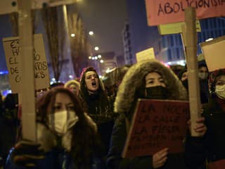 Protest pro násiliu páchanom na ženách v Španielsku