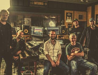 IMT Smile predstavili pieseň