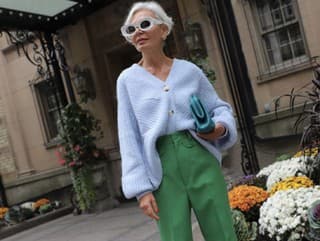 Vyniká špecifickým štýlom, šarmom