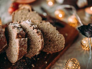 SCHUDNITE konzumáciou PEČIVA: Chlieb