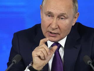 Vladimir Putin počas výročnej