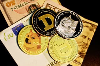 Príbeh kryptomien: Dogecoin vznikol