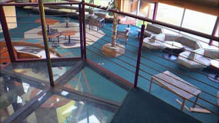 Opustený klub pri lese: