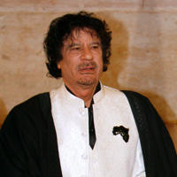 Kaddáfí varuje Západ: Vojenský