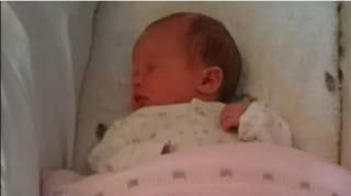 Rodičia „vytriasli“ z dcérky