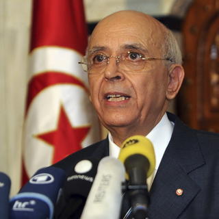 Tuniský premiér odstúpil, chce