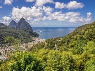 Pitons, Ostrov Sv. Lucie