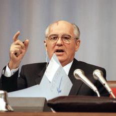 Gorbačov má 80, Putinovi