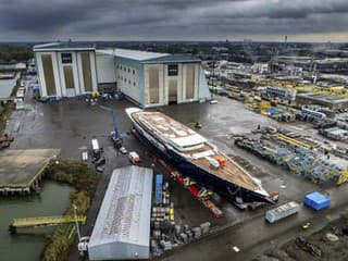 Kvôli miliardárovej hračke rozoberú