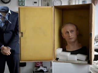 Putinovu podobizeň z múzea