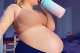 Brooke má také maxi