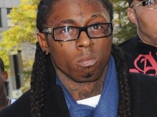 Lil Wayne sa topí
