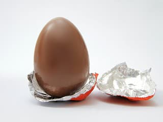 Najznámejšie čokoládové vajíčka sťahujú