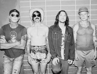 Red Hot Chili Peppers,