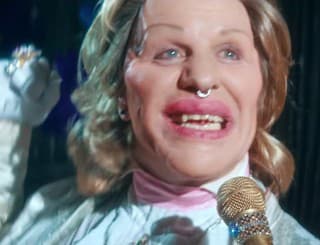 Rammstein, videoklip Zick Zack,