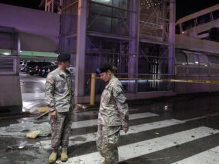 Búrka zničila letisko, päť