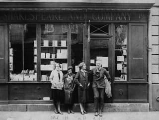 Hemingway a priatelia pred