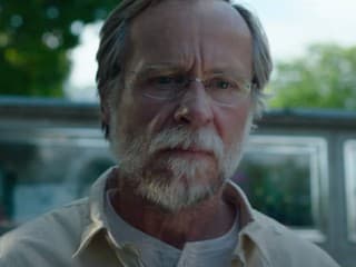 Do kín vstupuje nový