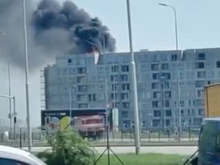 Obrovský požiar v Petržalke: