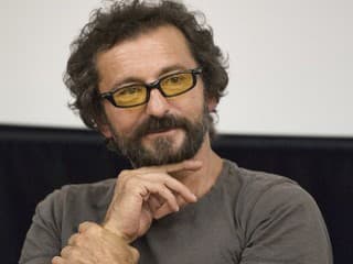 Populárny český herec oslavuje