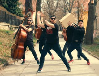 Heľenine Oči, videoklip Langoš,