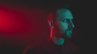 Do čudnej polohy dostal