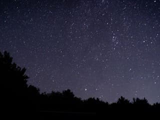 Na oblohe sa objavilo