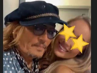 Depp dorazil do Prahy: