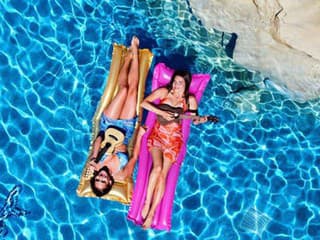 Ukitas, videoklip Uncovered paradise